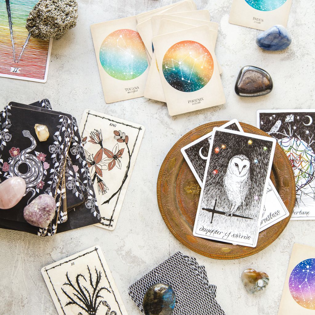 7+ years tarot & oracle experience  — intuitive, s