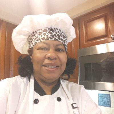 Avatar for Deluxe Event Planning & Catering LLC