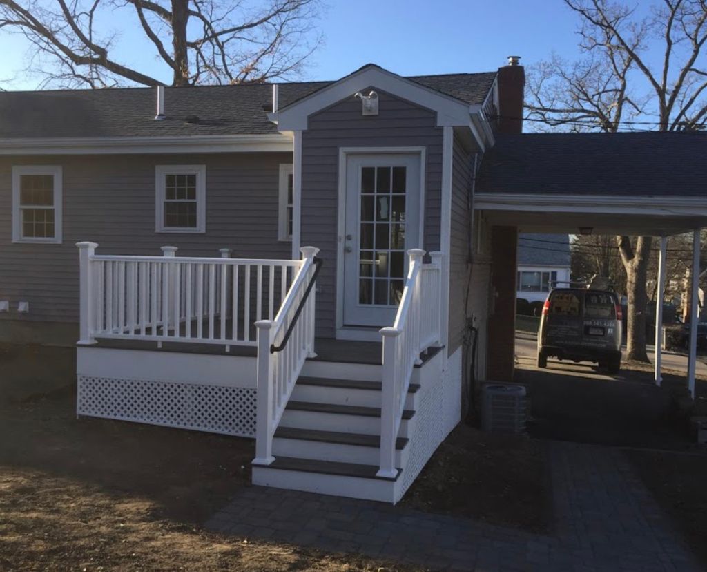 Full remodeling, back mudroom and deck, new kitche