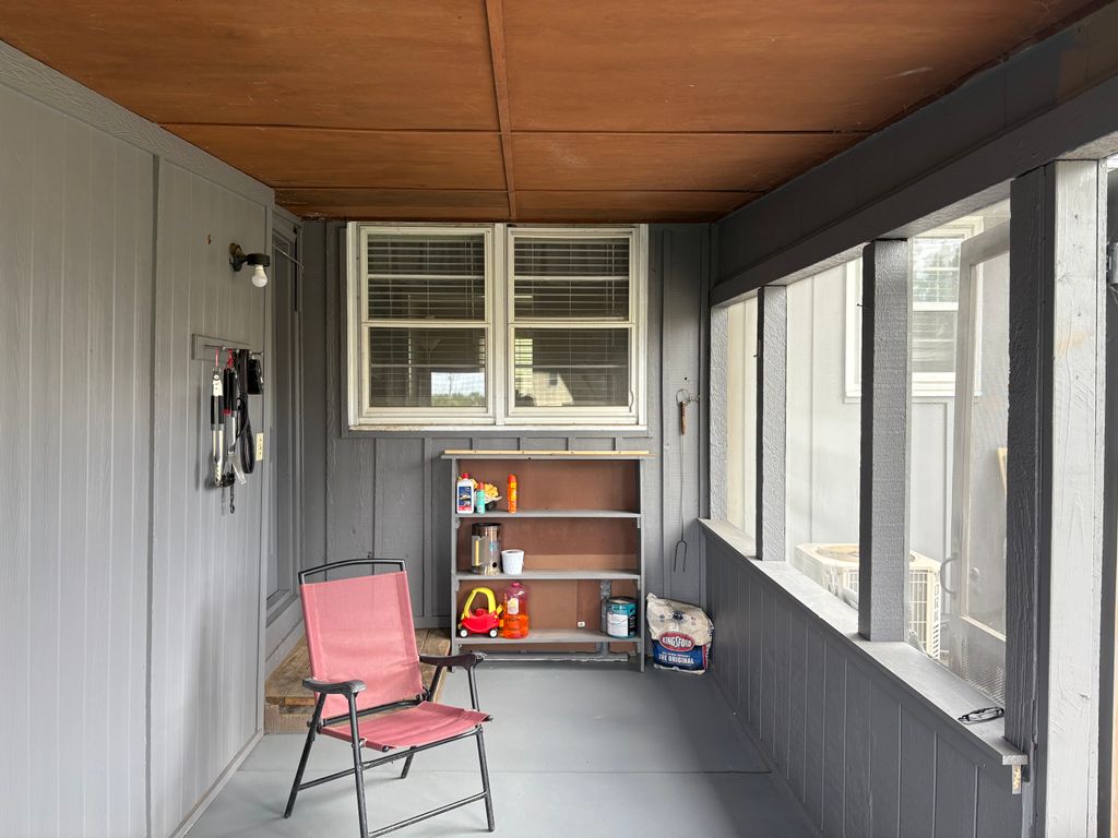 Enclosed Porch - After Picture 2