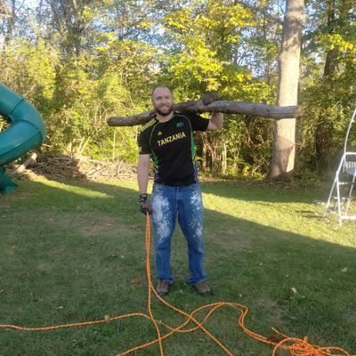 Avatar for Hunter's Tree Services