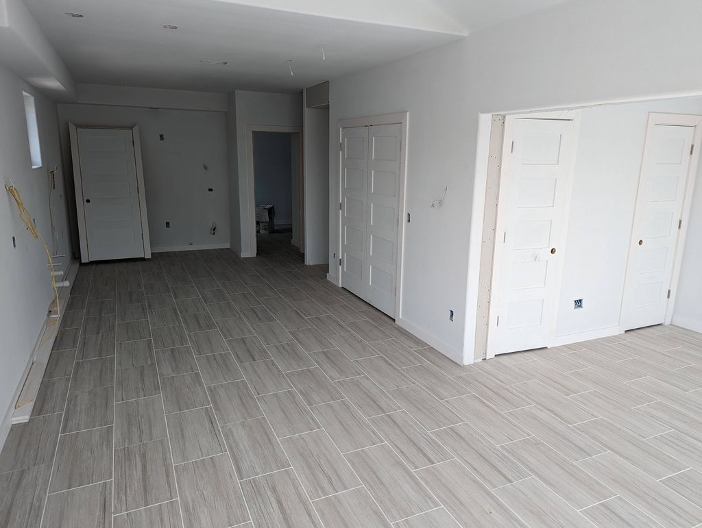 2nd story townhome tile whole floor