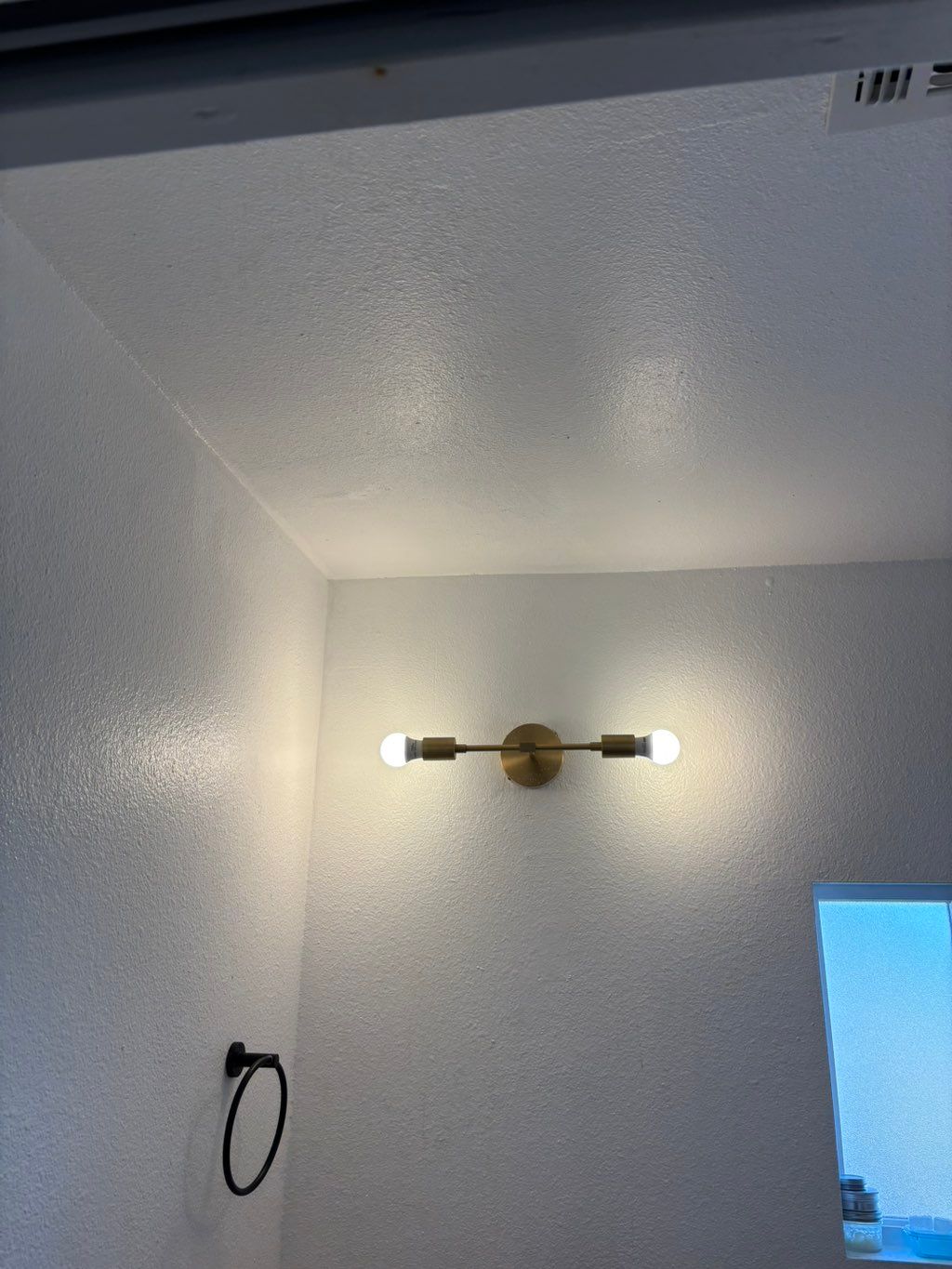 Drywall patch repair and paint 