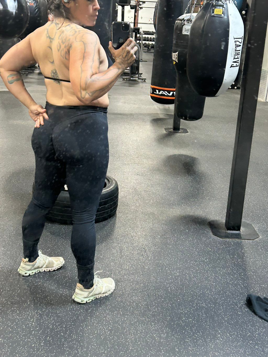 Gym selfie …, to display my work. 