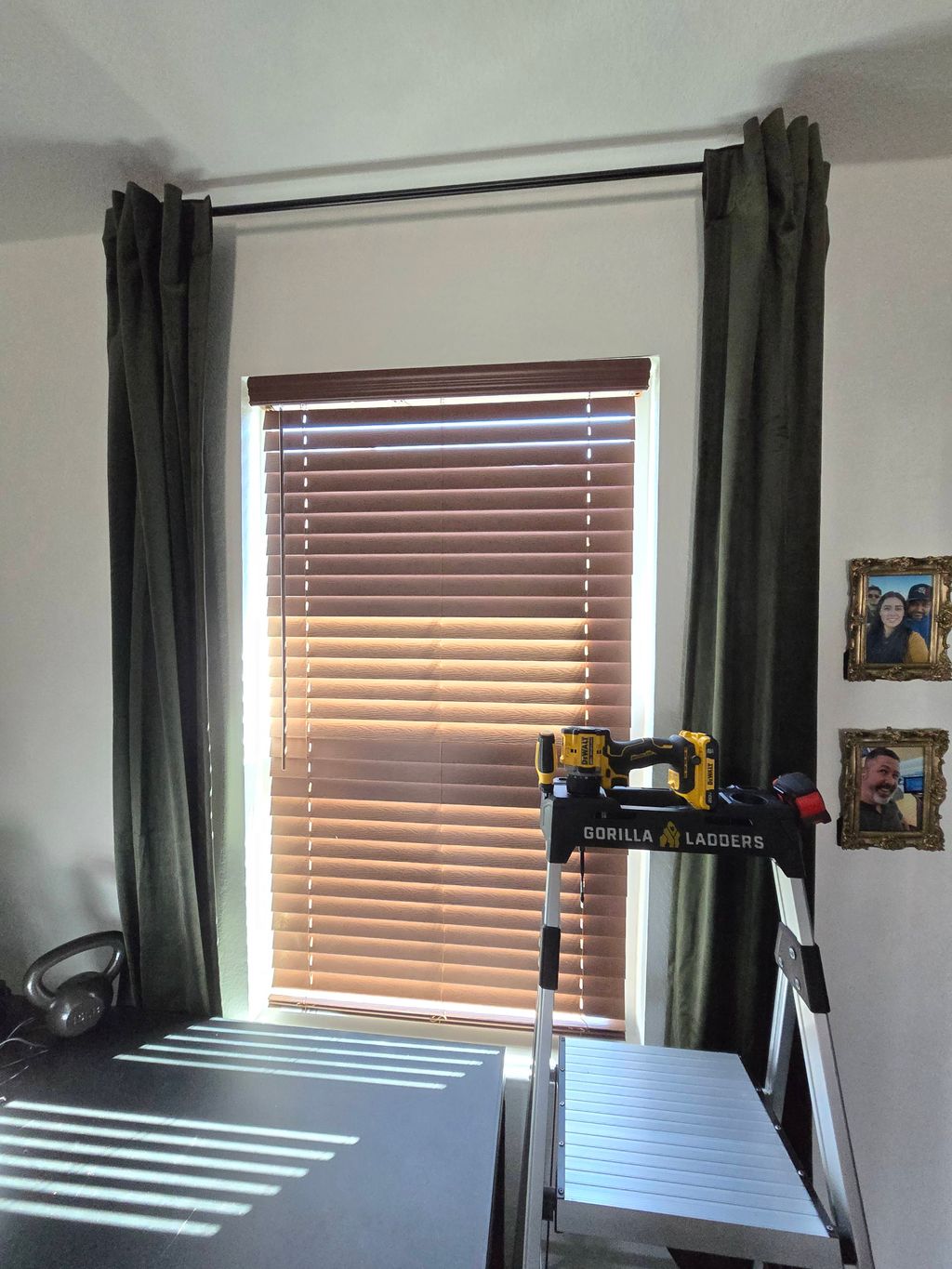 Installing blinds