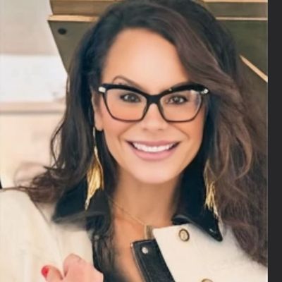 Avatar for Shea English Wardrobe Stylist | Consultant