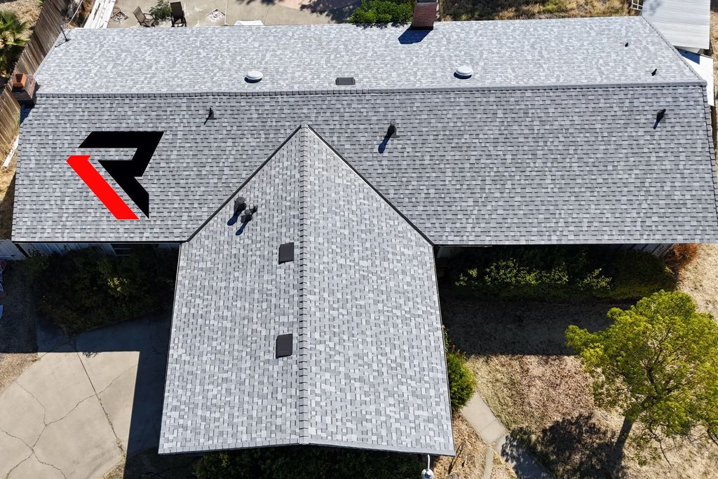 Roof Installation. 