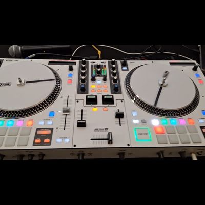 Avatar for Robert's DJ & Karaoke Services