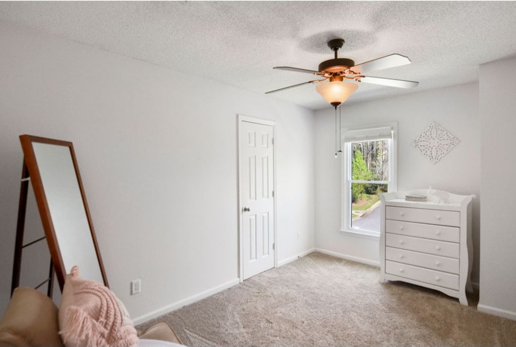 Bedroom Home Staging for Resell