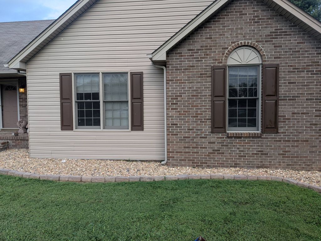 painted shutters (after)