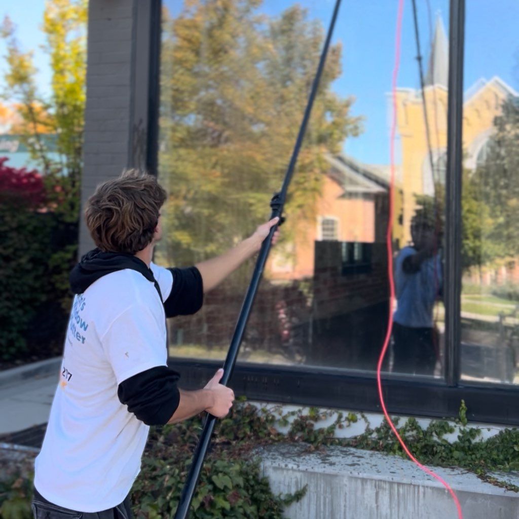 Zach’s Window & Gutter Cleaning LLC