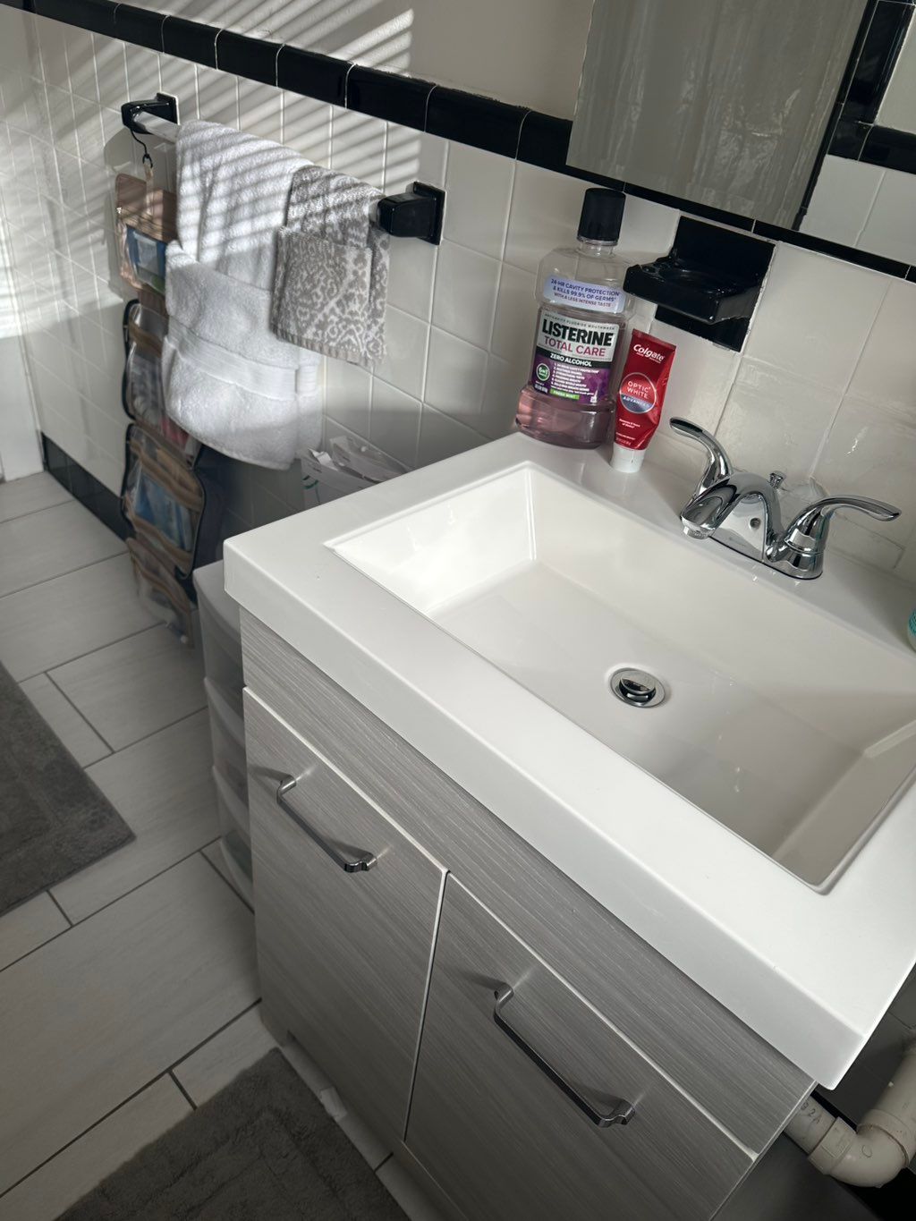 Every corner deserves a new beginning.🍃