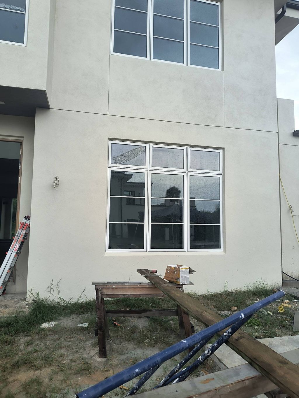 Post Construction Clean & High Windows 