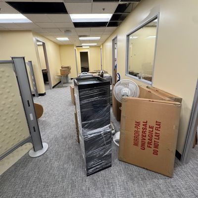 Avatar for Leo’s Handymen & Dump Removal