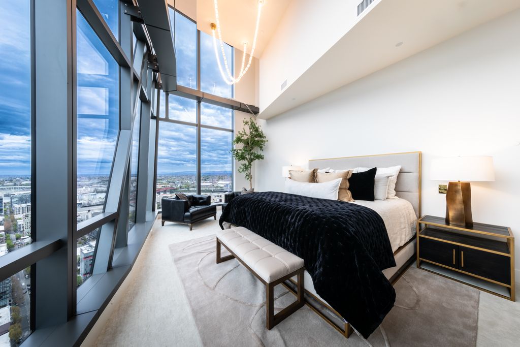 Downtown Portland High End Residential Full Servic