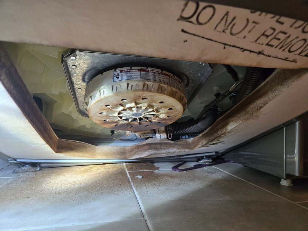 Whirlpool top loader washing machine make loud noi