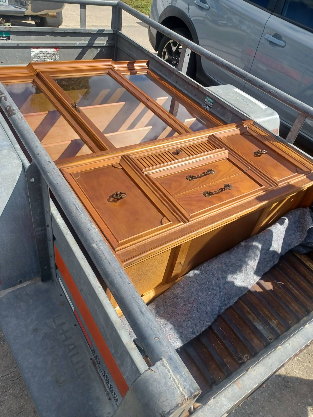 Hutch Transport. (Trailer reserved by customer) 