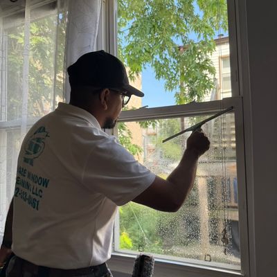 Avatar for Square window cleaning