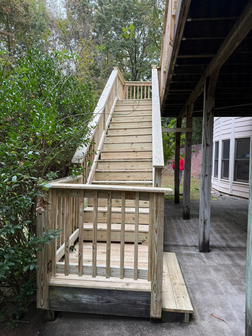 Servellon Landscaping LLC