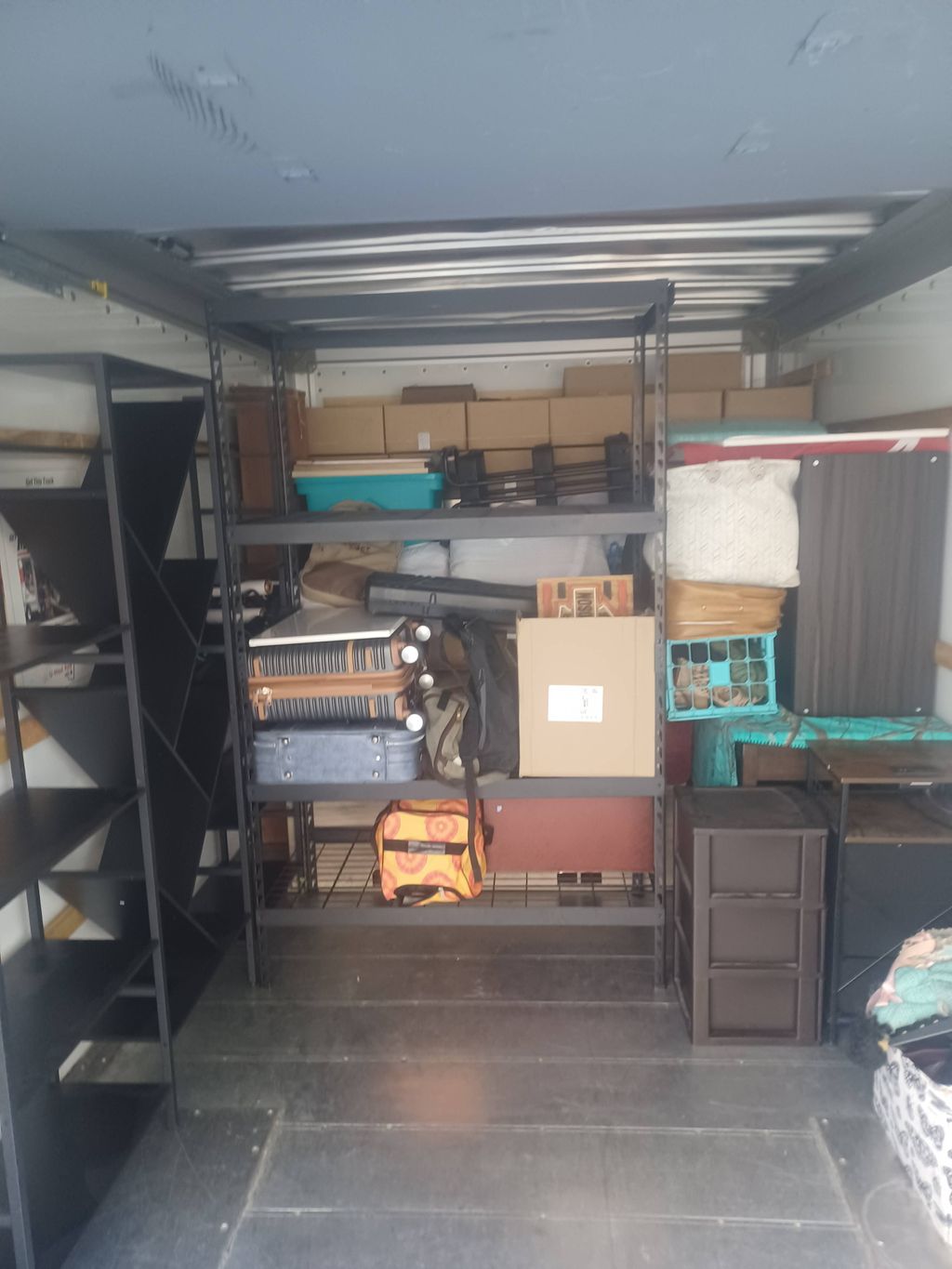 loading 2Bed Room Apartment 