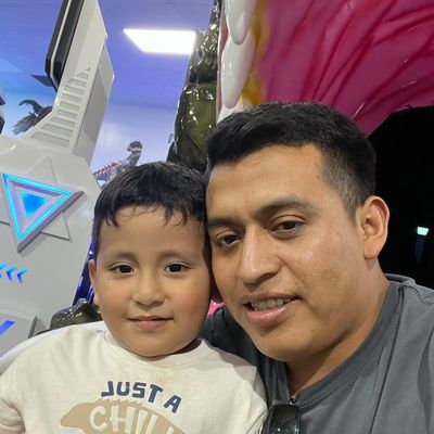 Avatar for Uyaguari painting