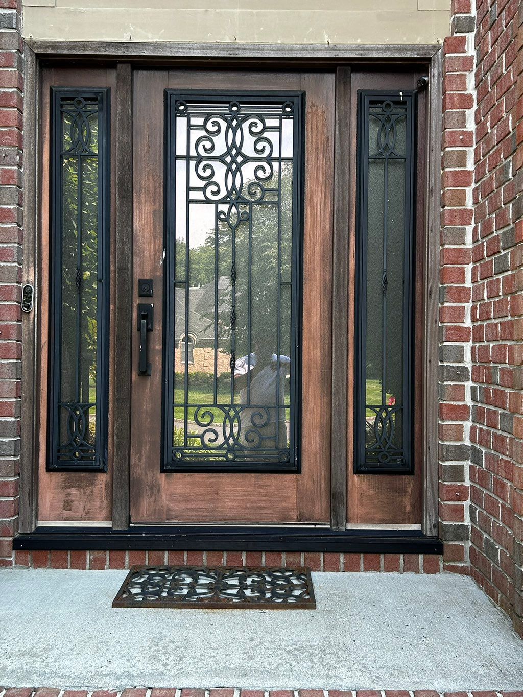 Before pic of oakwood door 