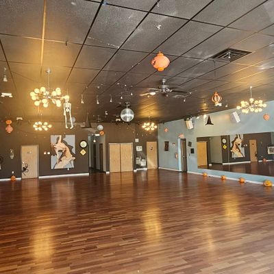 Avatar for Elegance in Motion Ballroom Dance Studio