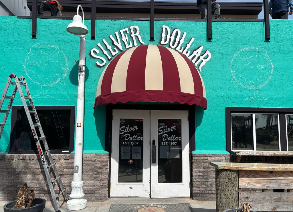 'The Silver Dollar' Sign [in progress]