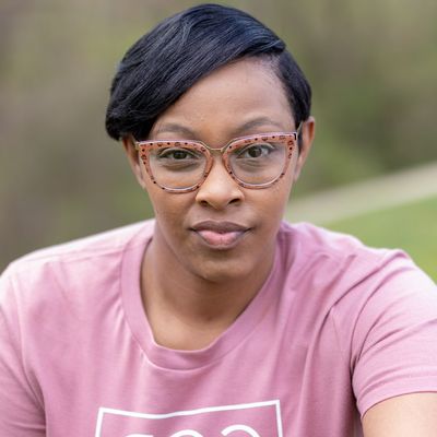 Avatar for Classy Chick Media