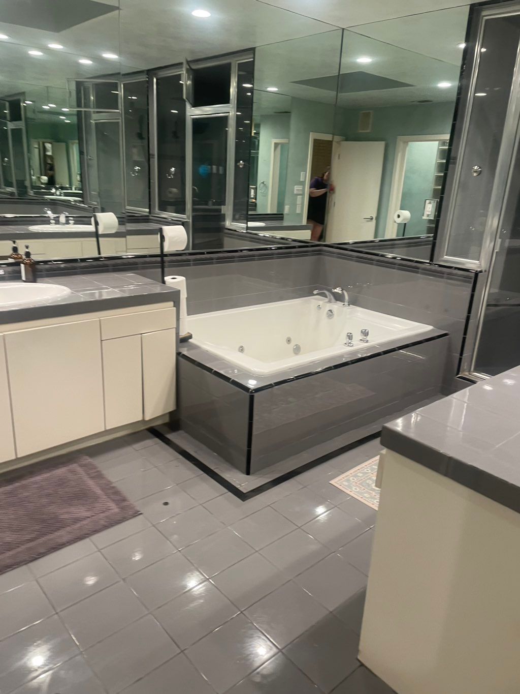 Erasing evidence of the last guest faster than a b