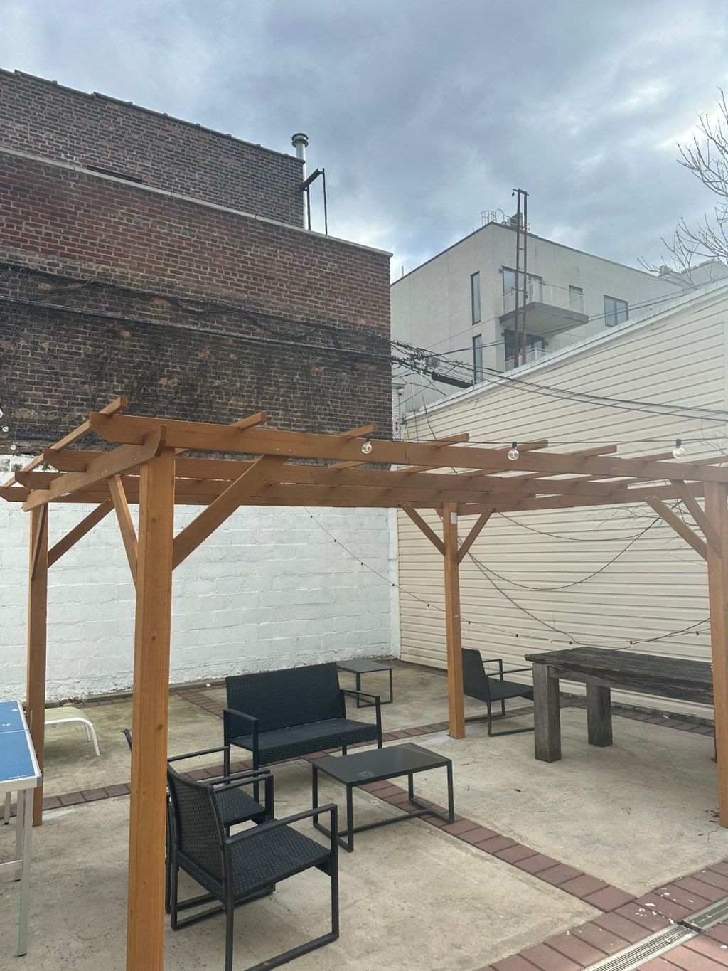 Patio installed and backyard furniture assembly 