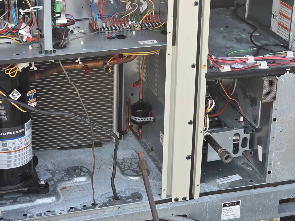 finsl touches for that roof top unit, no job to bi