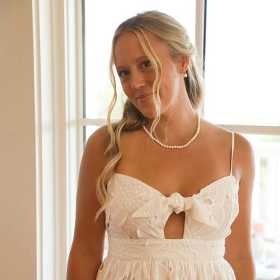 Avatar for Healing With Hollin