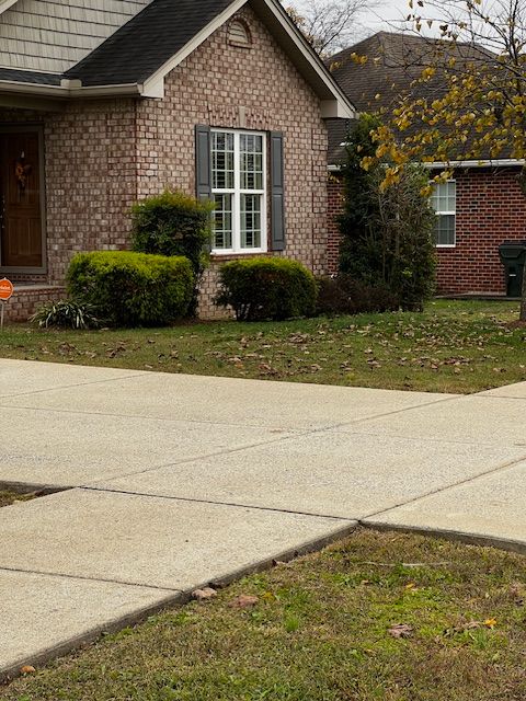 Pressure Washed Front Side Walk
