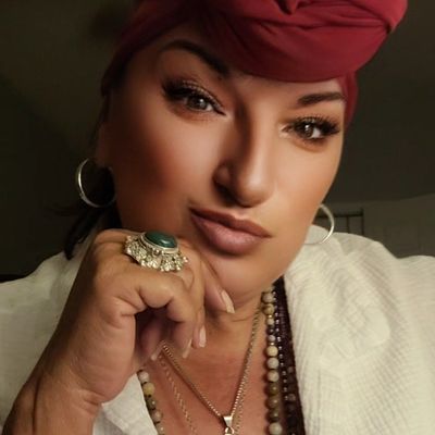 Avatar for Lisa LaRue