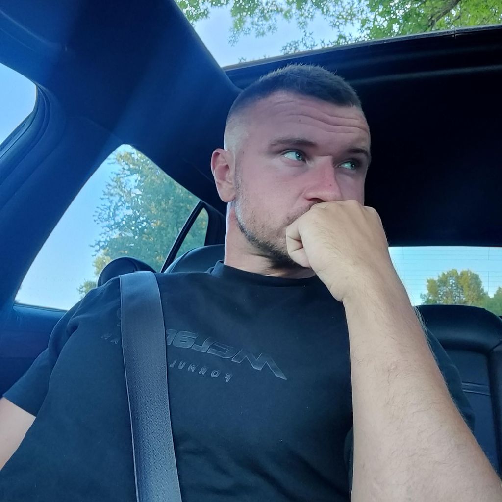 Hammer & Hood KC / Nick