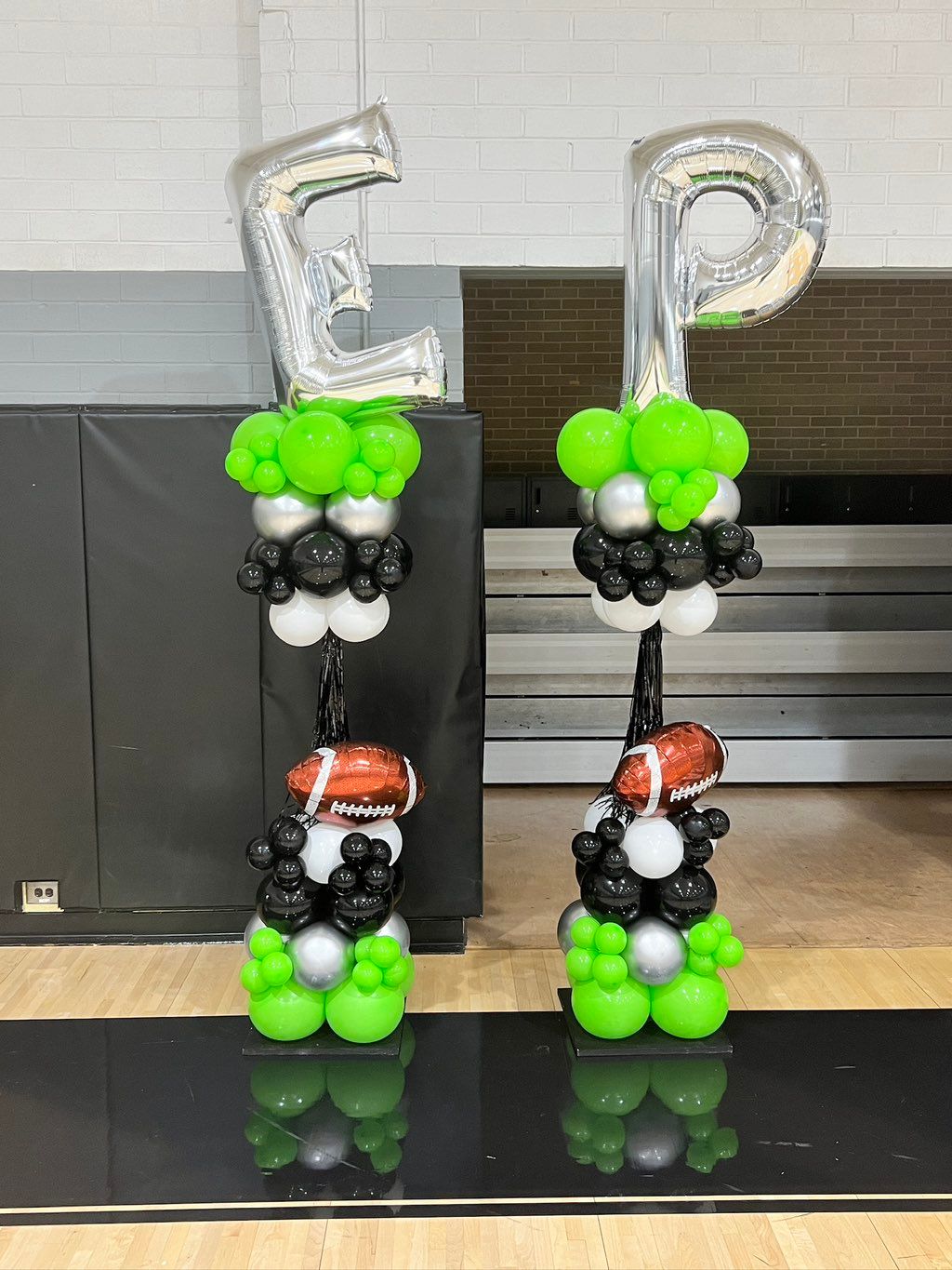 Balloon columns 