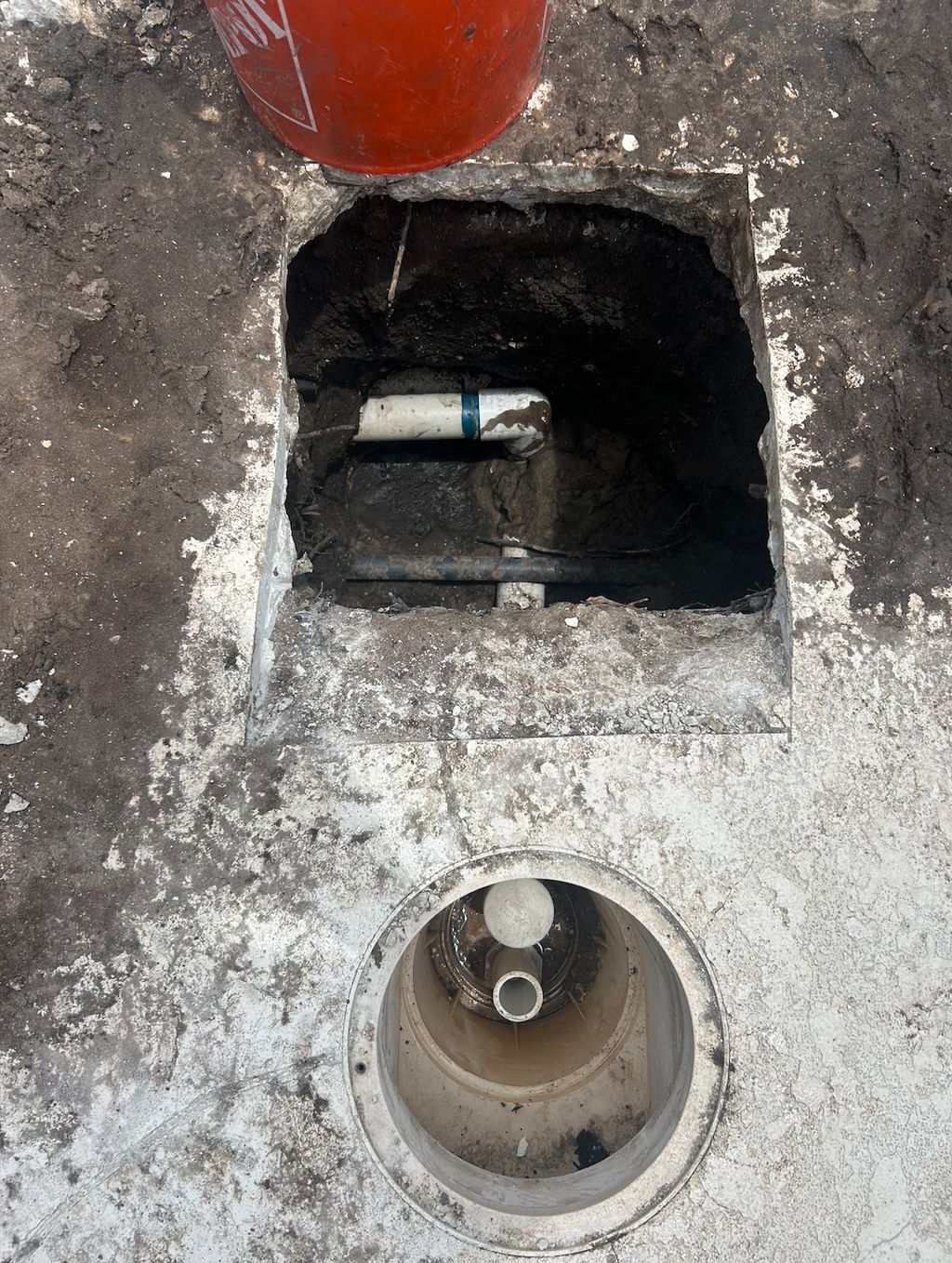 Exposed broken pipe leak