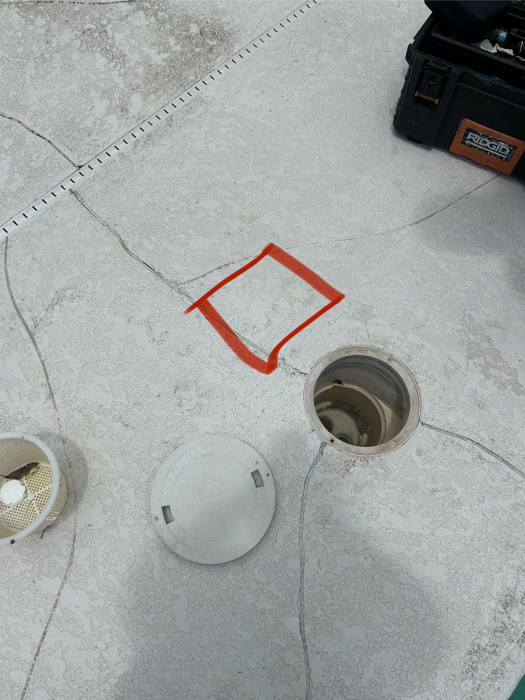 Broken skimmer line found