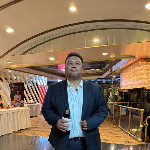 ChatboXxX Entertainment