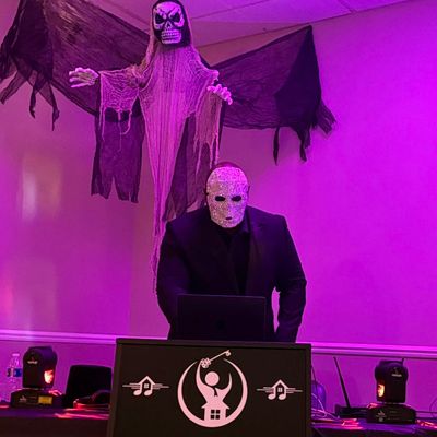 Avatar for Moving Maestros