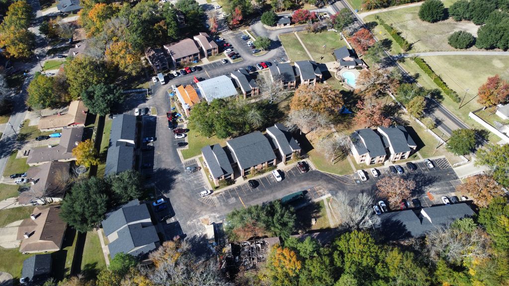Great Oaks Apartments Lufkin, TX roof replacement 