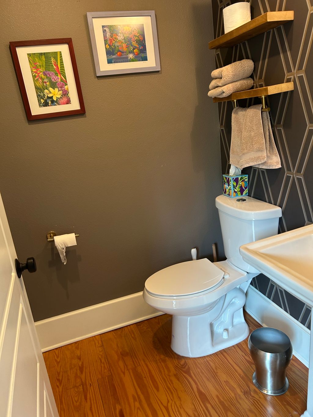 Clean bathroom, happy home!