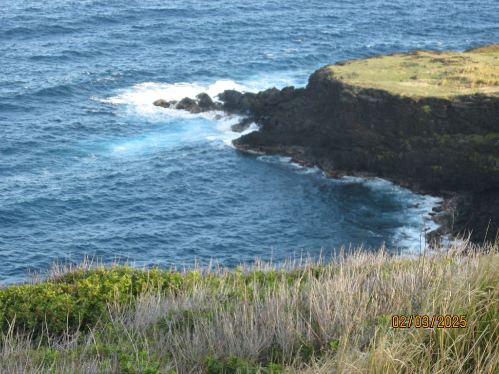Island of Hawaii - Overlook from cliffs
