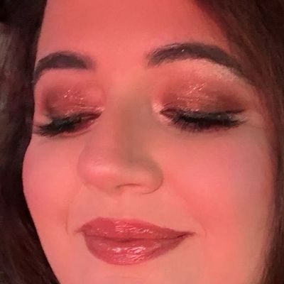 Avatar for Gracefull glow makeup