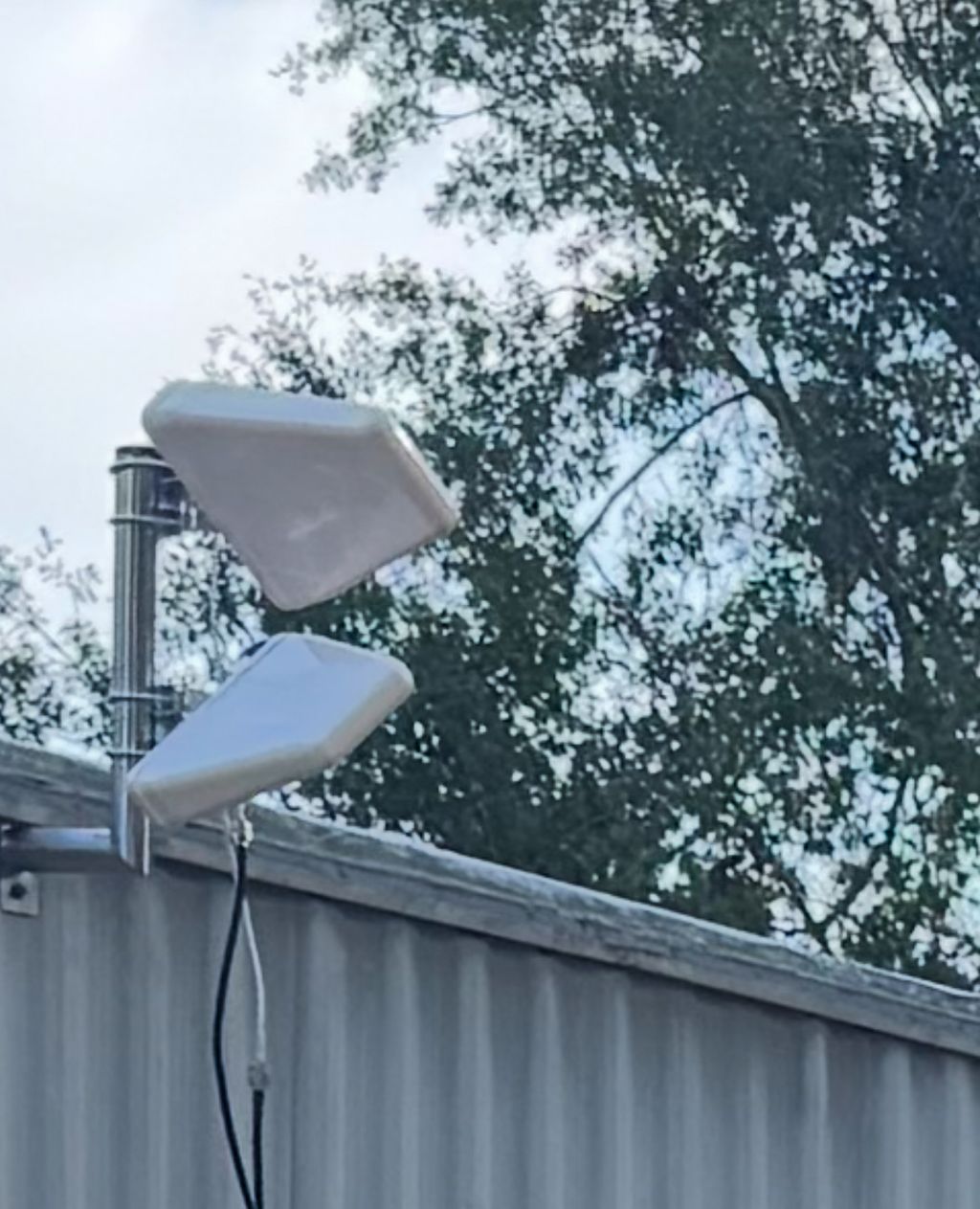 Long Range Antenna install on Rural Hotspot to boo