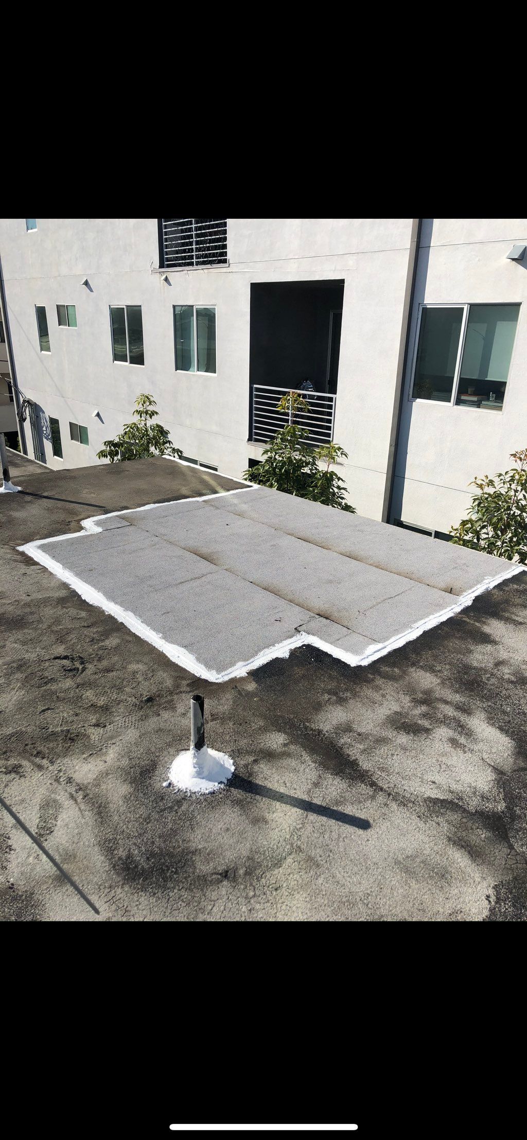 Torch down roofing patch whit silicone mastic