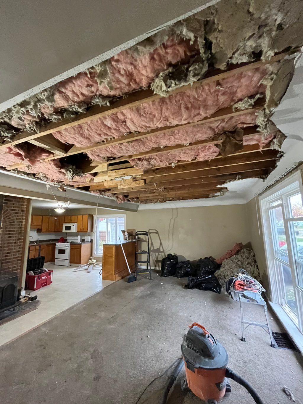 Demolitions older ceiling 