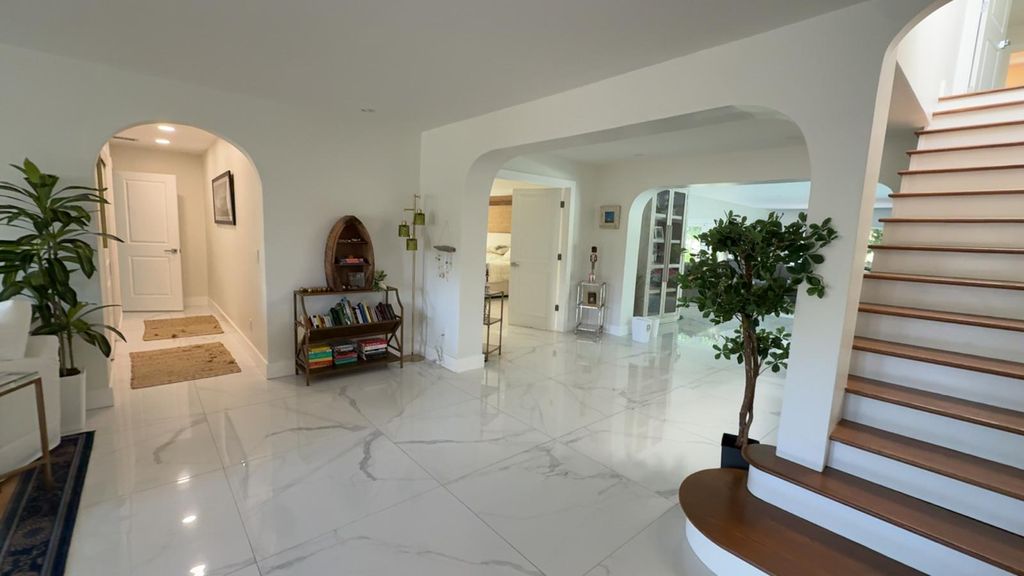 Spotless floors happy home 🏡