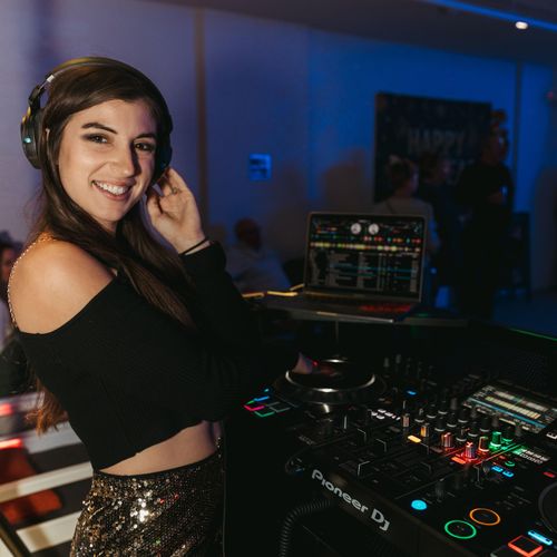 Chrystalline Gold Events LLC